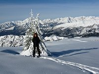 Ciaspolate su tanta neve fresca verso la Presolana e il Monte Alto (1700 m.) il 3 e 4 dicembre 08 - FOTOGALLERY